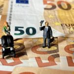 Nga 1 janari mund të mos ketë paga e pensione   rreziqet që i kanosen Kosovës në mungesë të buxhetit