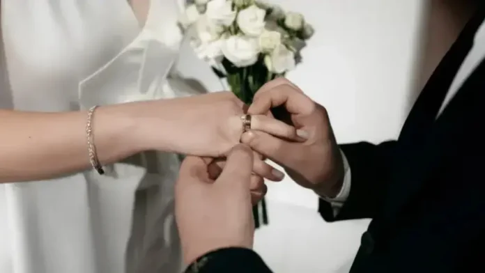 mosha-ideale-per-martese:-cfare-thone-ekspertet?