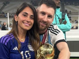 Reagon Antonela Roccuzzo: Bashkëshortja e Messit thyen heshtjen pas skandaleve dhe kritikave ndaj Argjentinës